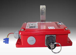 TYP 019 İ.Ş. ROPE SAFETY SWITCH --LIGHT EXCITATION"
