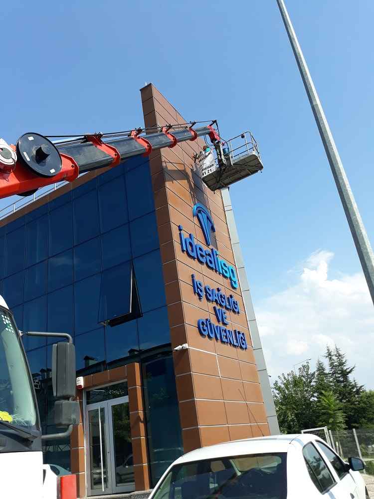 SİTE VE TOPLU KONUT TEMİZLİĞİ