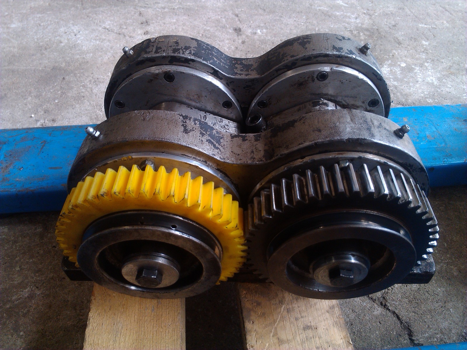 Vibrator Used in Locked Parquet Machines