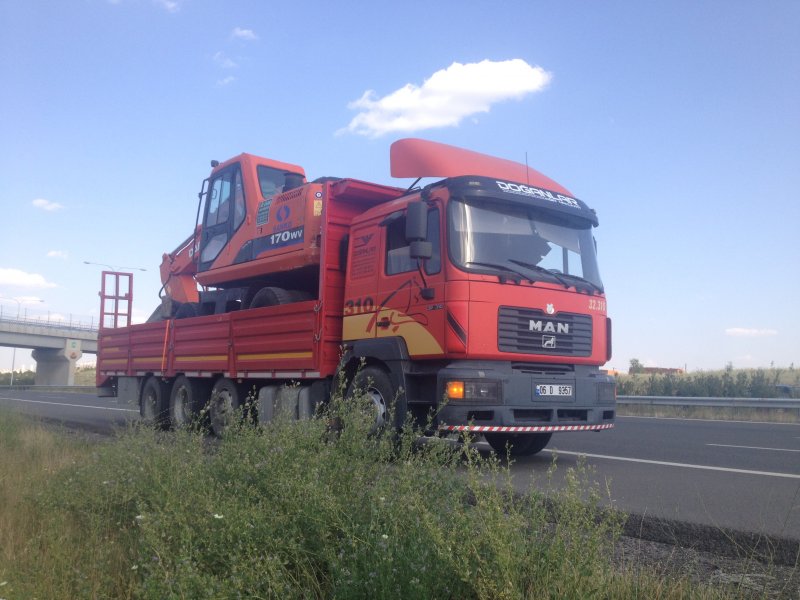 Kamyon lowbed taşımalarımız