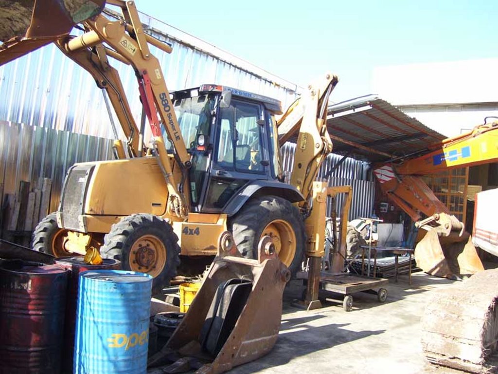 İş makineleri servisi