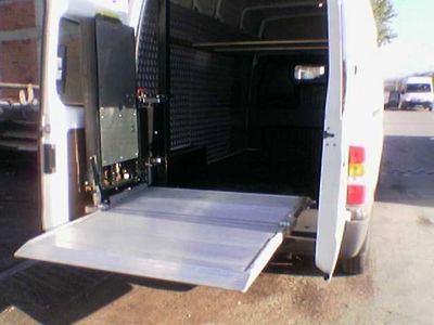 In-Vehicle Cargo Lift