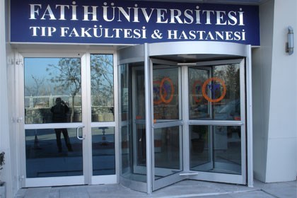 Automatic - manual revolving door