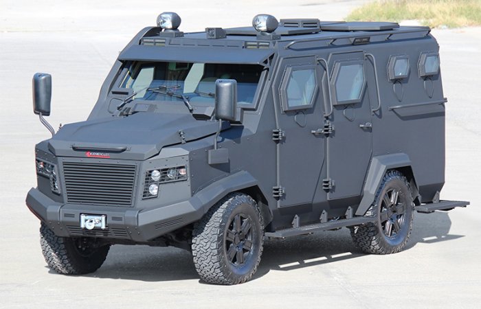 KHAN 4x4 Armored Personnel Carrier