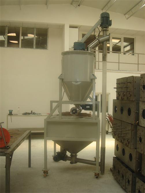 Poliüretan Isıtma ve Dozajlama Makinesi