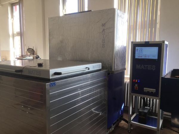 Karolar, Karo Yapıştırıcıları ve Doğal Taşlar için Donma Çözülme Test Cihazı