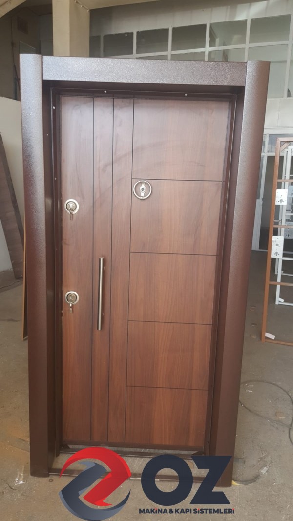 Ekonomik Çelik Kapı