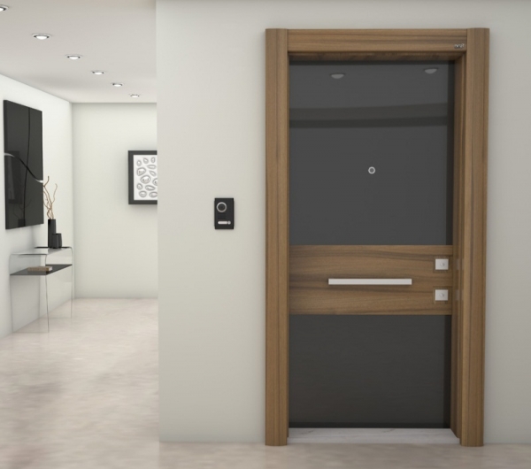 HIGH Serisi HG-04 High Gloss Çelik Kapı