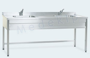 Material Acceptance and Pre-Washing Counter (Surgical Instrument Washing Sink)