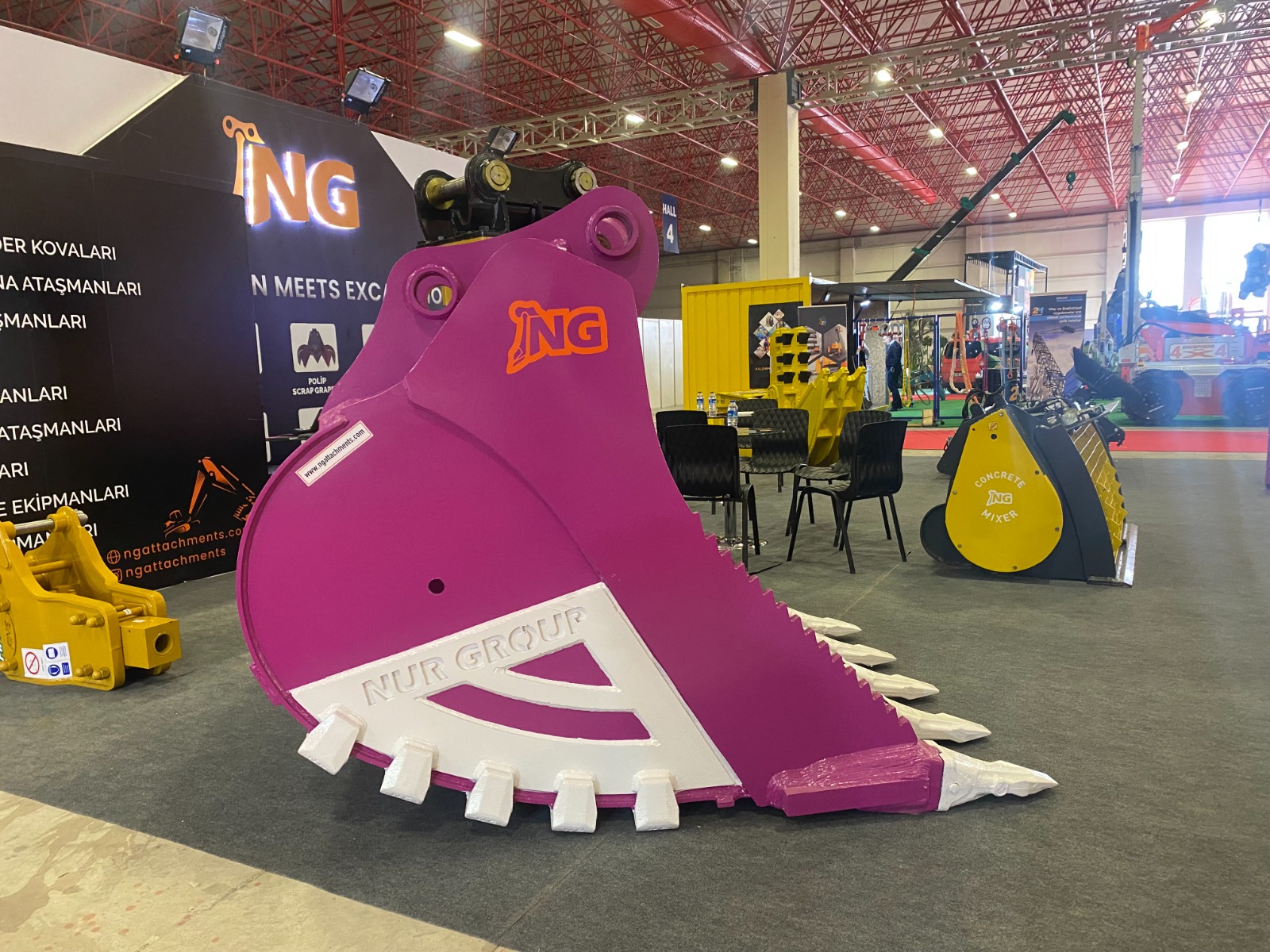 İŞ MAKİNASI KOVALARI