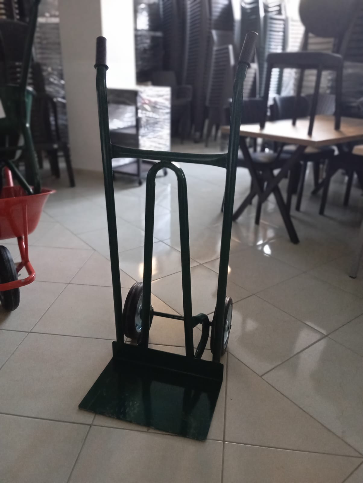 KOLİ TAŞIMA ARABASI 