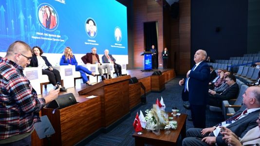 Yazılım Sektörüne Markalaşma ve Rekabet İçin Kümelenme Önerisi