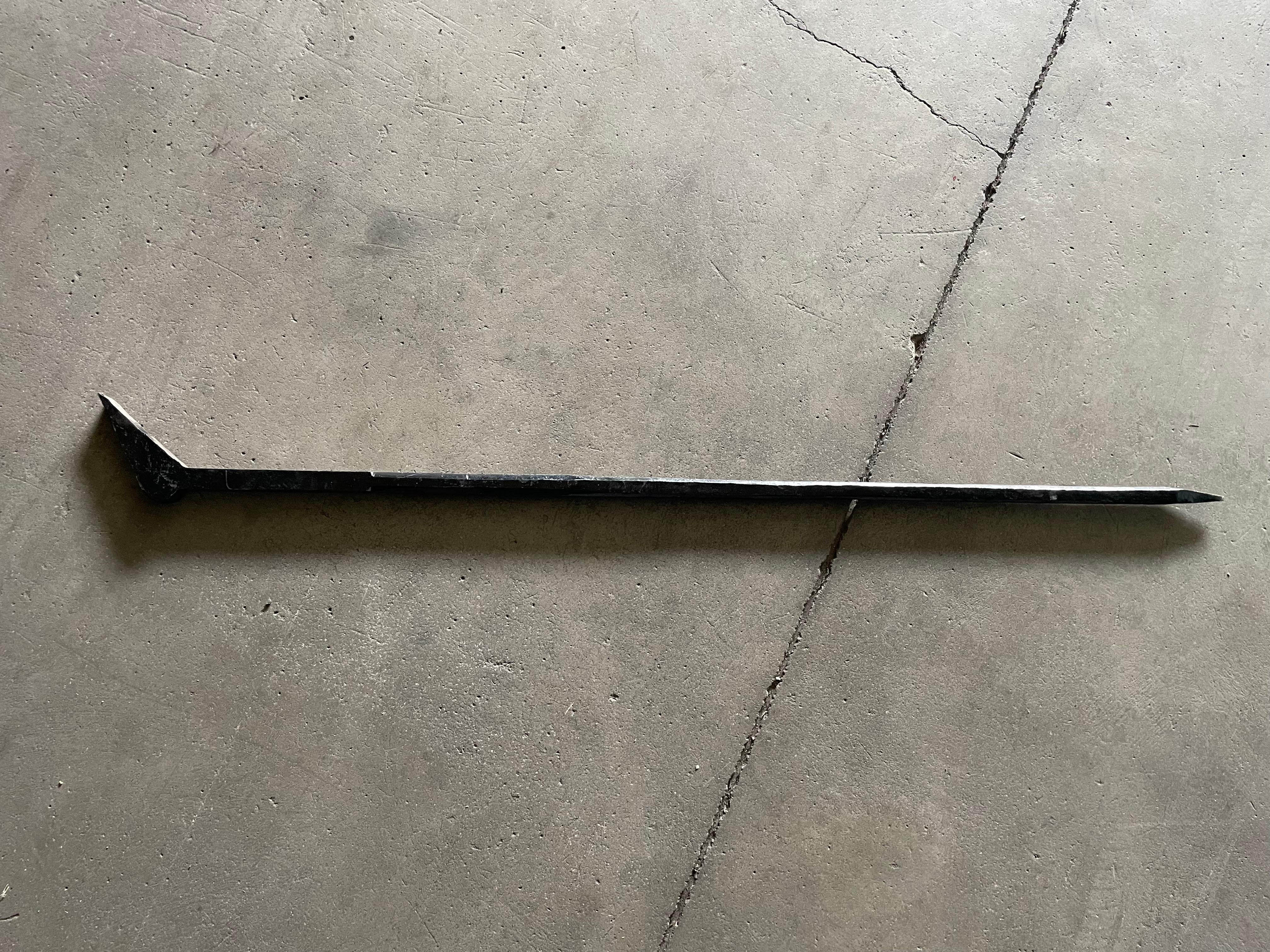 TOPUKLU MANİVELA ÇELİK