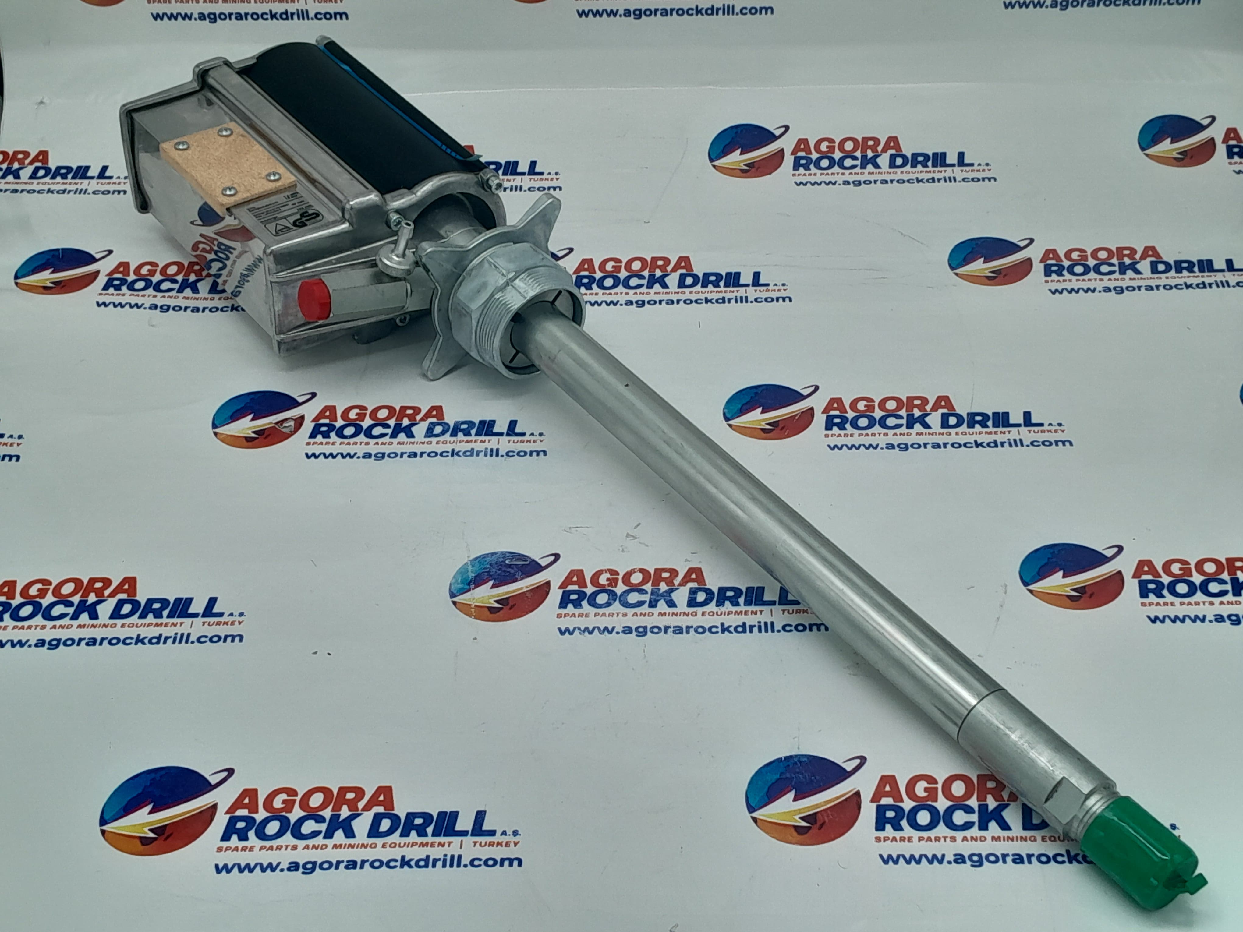 Epiroc - Atlas Copco - Grease Pump - 3222 3358 74 - 3214 7499 00 / 3222335874 - 3214749900 / 3222-3358-74 - 3214-7499-00 