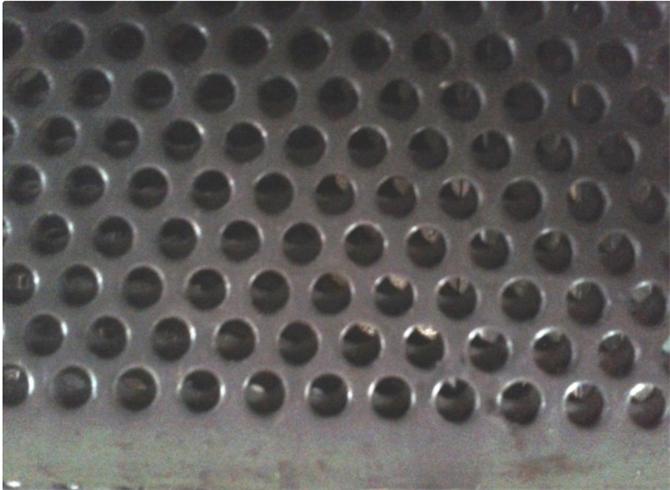 Yuvarlak Delikli Sac