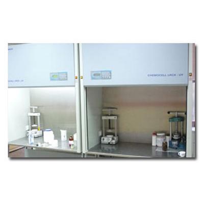 Acrylic Processing and Pressing Cabinet