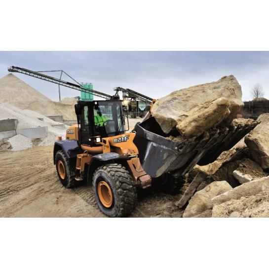 Case Lastikli Yükleyici