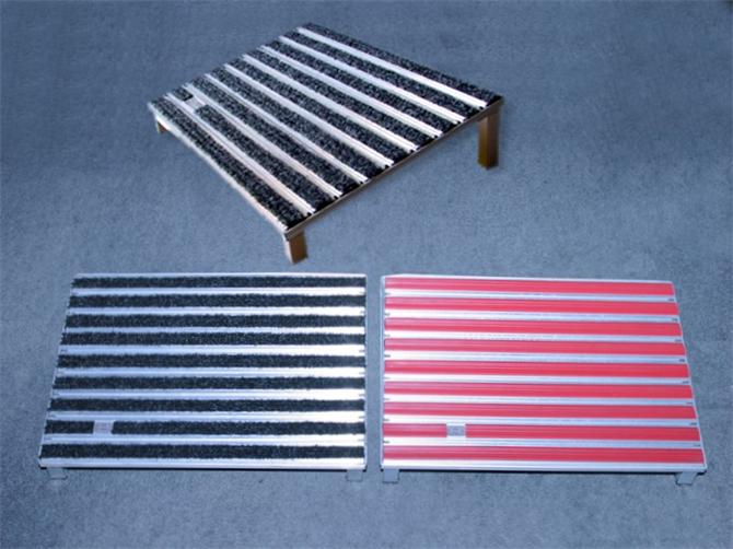 Çalışma Masa Altı Ayaklık Paspas