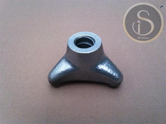 Üç Ayak Kelebek Somun