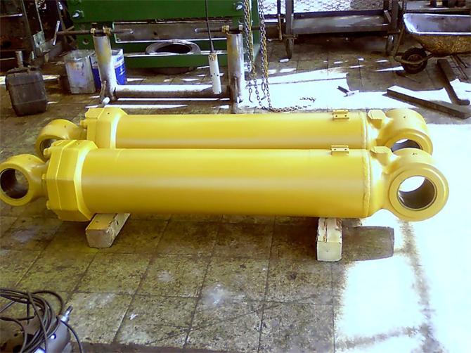 Hydraulic cylinder