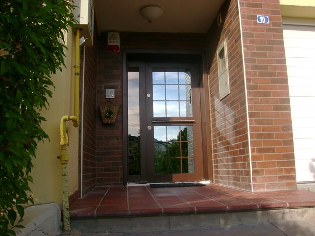 Villa Giriş Kapısı