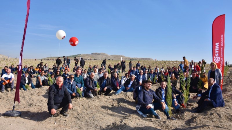 10 Bin Fidan Toprakla Buluştu