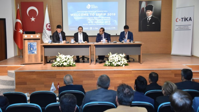 Sanayi Politikaları OSTİM Teknik Üniversitesinde Konuşuldu