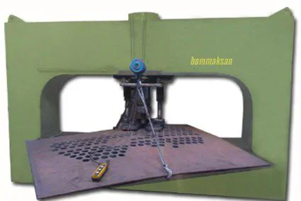 Hydraulic mirror drilling press