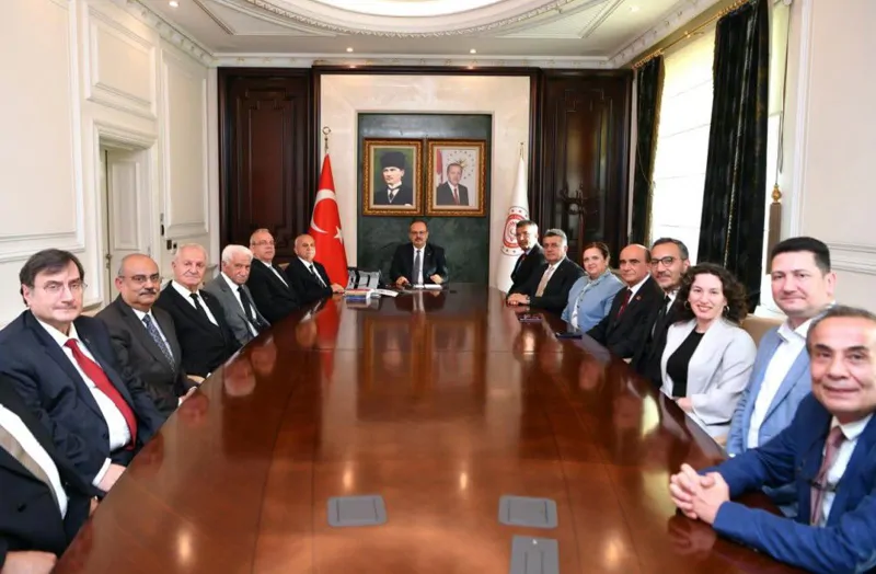 A congratulatory visit to Ankara Governor Yakup Canbolat.