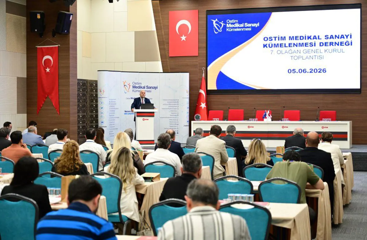 Aydın: “Rekaberlik Kavramı Kümelenmelerle Oluştu”