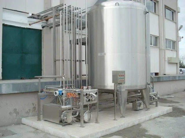 Milk Cooling Tank