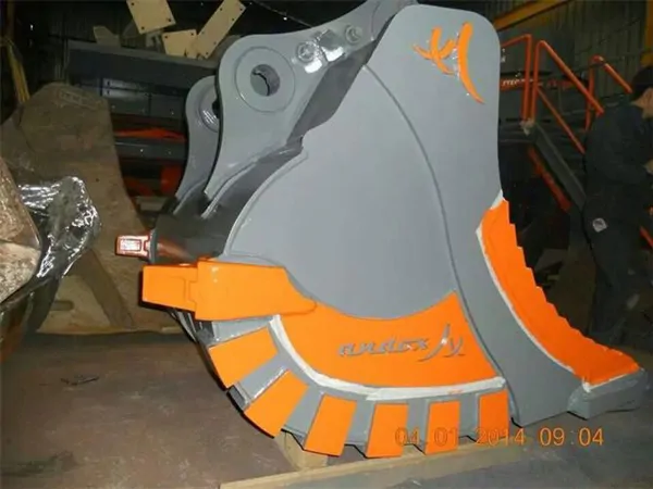 Excavator bucket