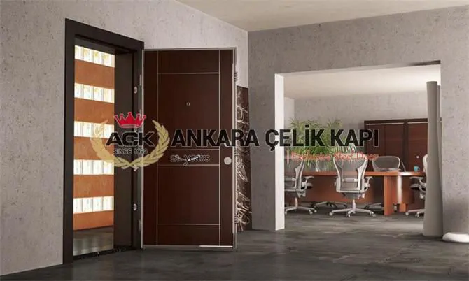 Nova 804 Serisi Çelik Kapı