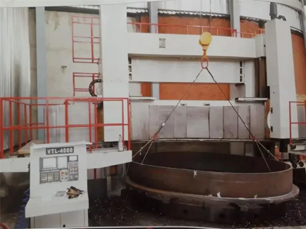 CNC CONTROLLED VERTICAL LATHE