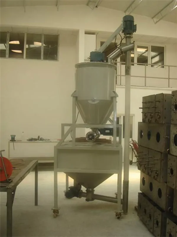Polyurethane Heating and Dosing Machine