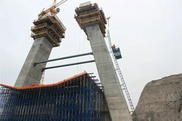 Inclined Facade Lifts