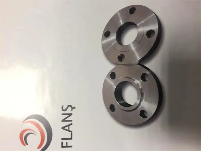 Flanş