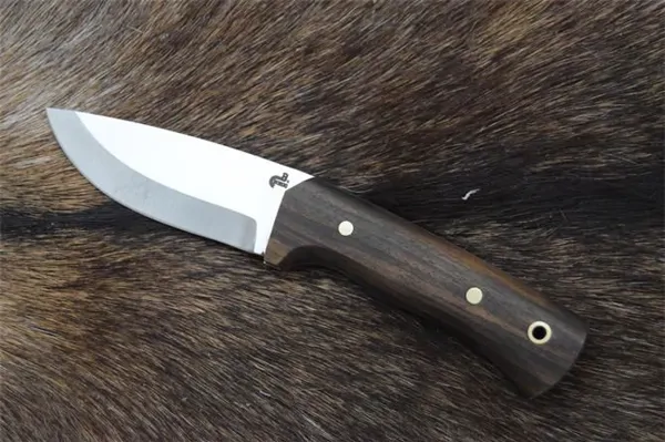 KNIFE
