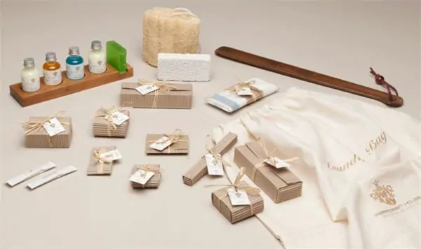 Aberdeen House Hotel Amenities Sets
