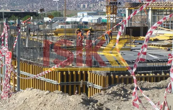 Industrial Curtain Formwork System