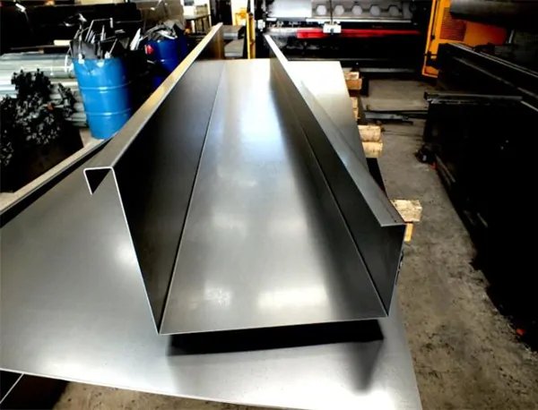 Rain Gutter