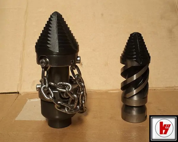 ROTARY CUTTING NOZZLE WITH MILLING CHAIN.