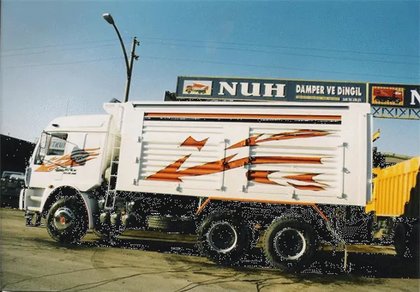 Three-Door Tipper