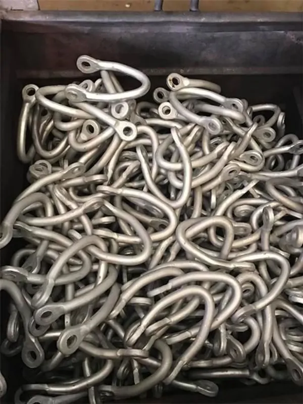 GALVANIZED INSULATOR