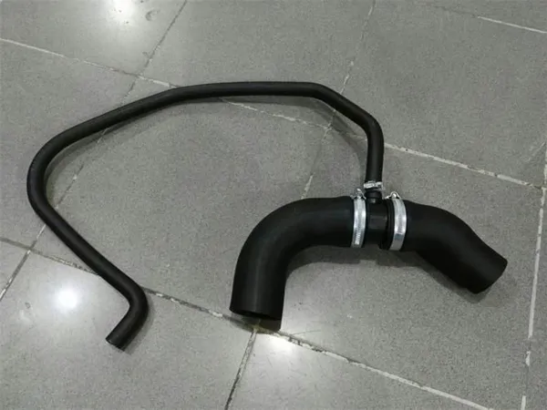 Radiator Top Hose 128 / E0101