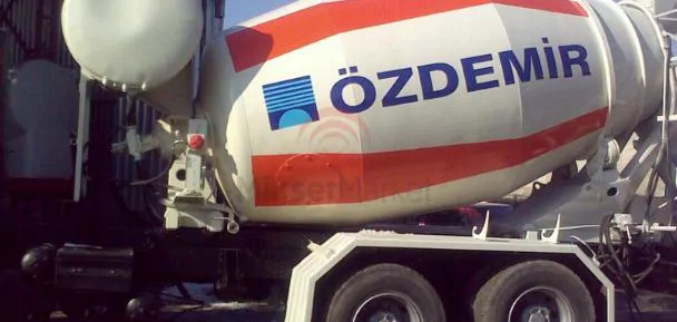 8 Cubic Meters 1 Transit Mixer