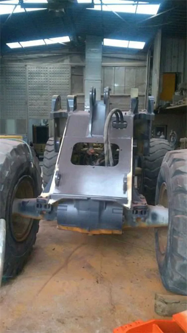 Repair, maintenance and spare parts needs for Komatsu WA 380-5 are met with a guarantee.