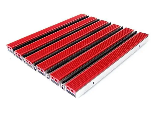 Sümela Classic Striped Brushed Outdoor Mat