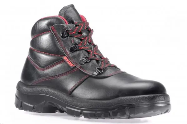 DDR Work Shoes