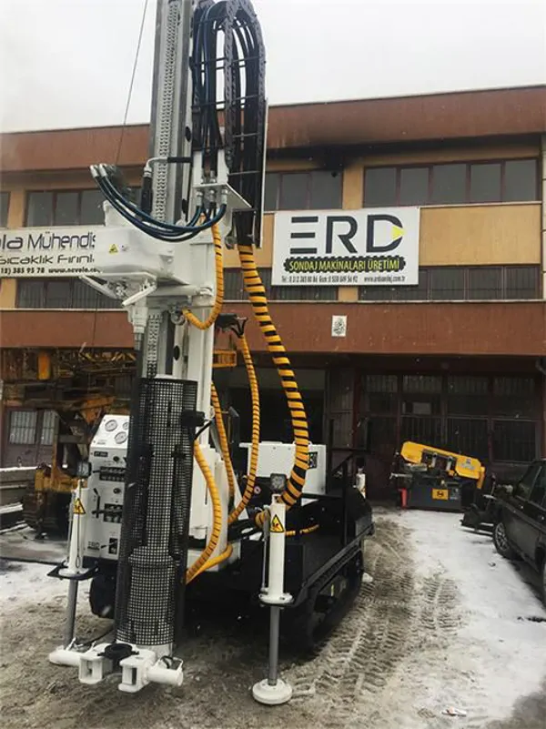 Fully Hydraulic Surface Drilling Machine
